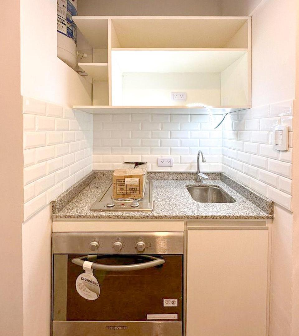 Monoambiente hecho a nuevo con Vista Abierta y Lleno de Luz