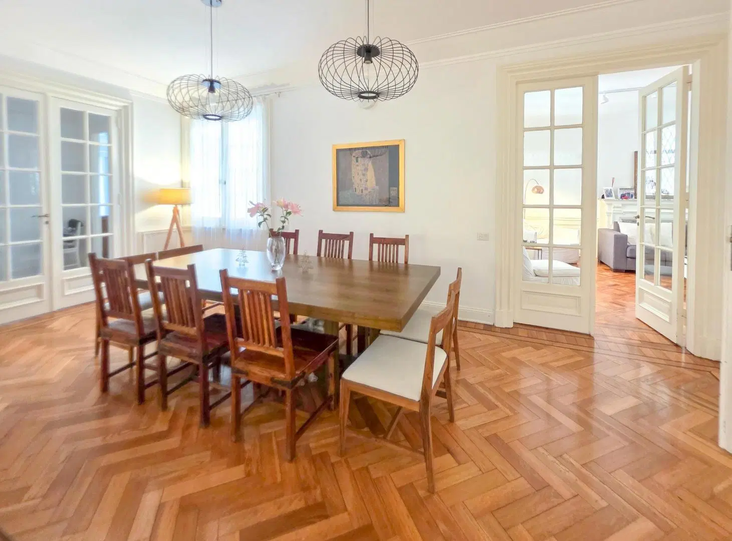 Venta  Semipiso al frente de 4 dormitorios  escritorio -  Plaza San Martin 4