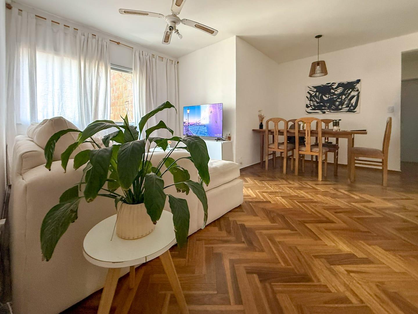 Foto de VENTA Departamento 3 ambientes al frente - Muy Luminoso - Oportunidad, imagen 5
