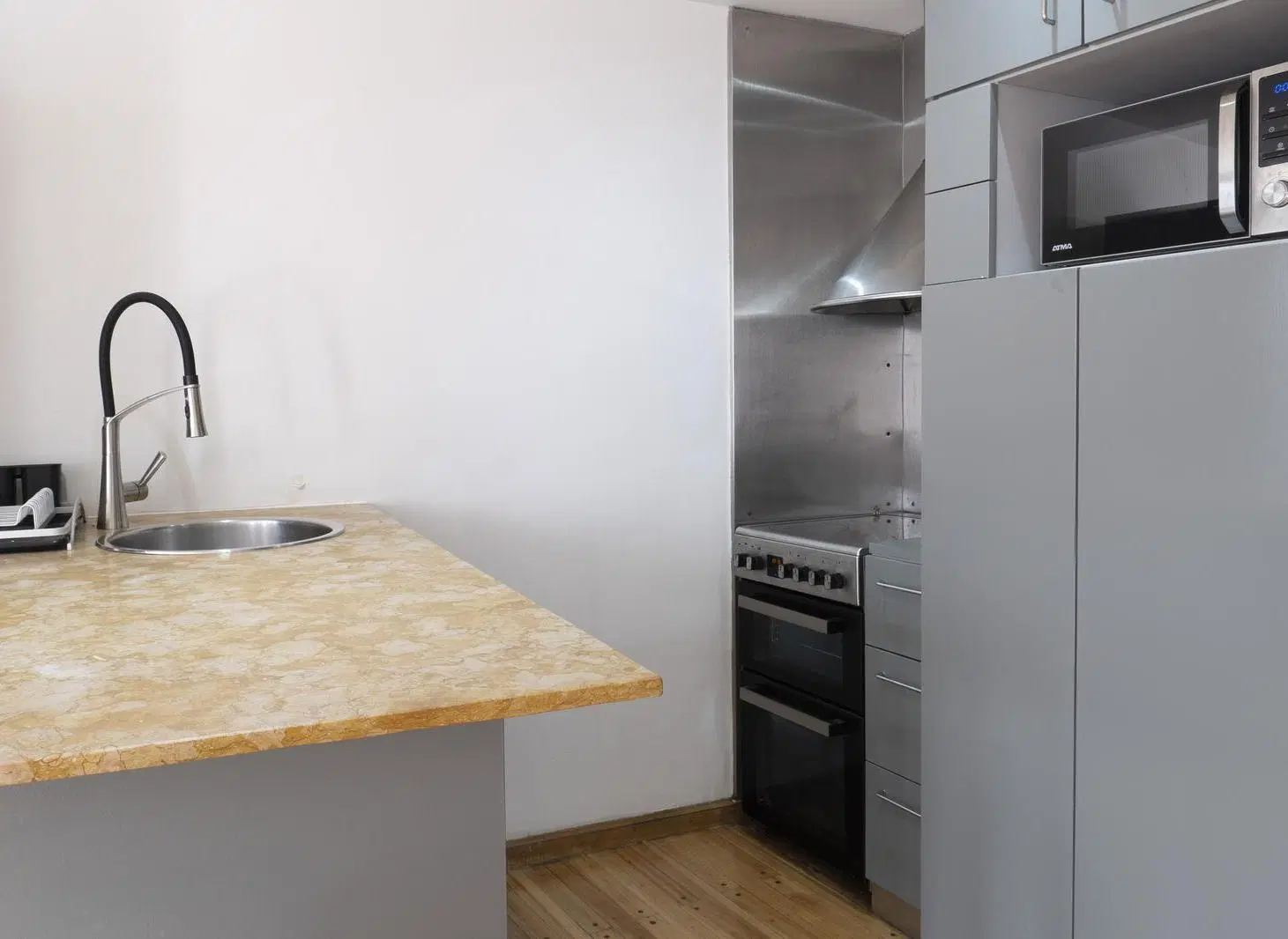 Loft 2 amb  en 2 plantas, se vende amoblado, super luminoso 3