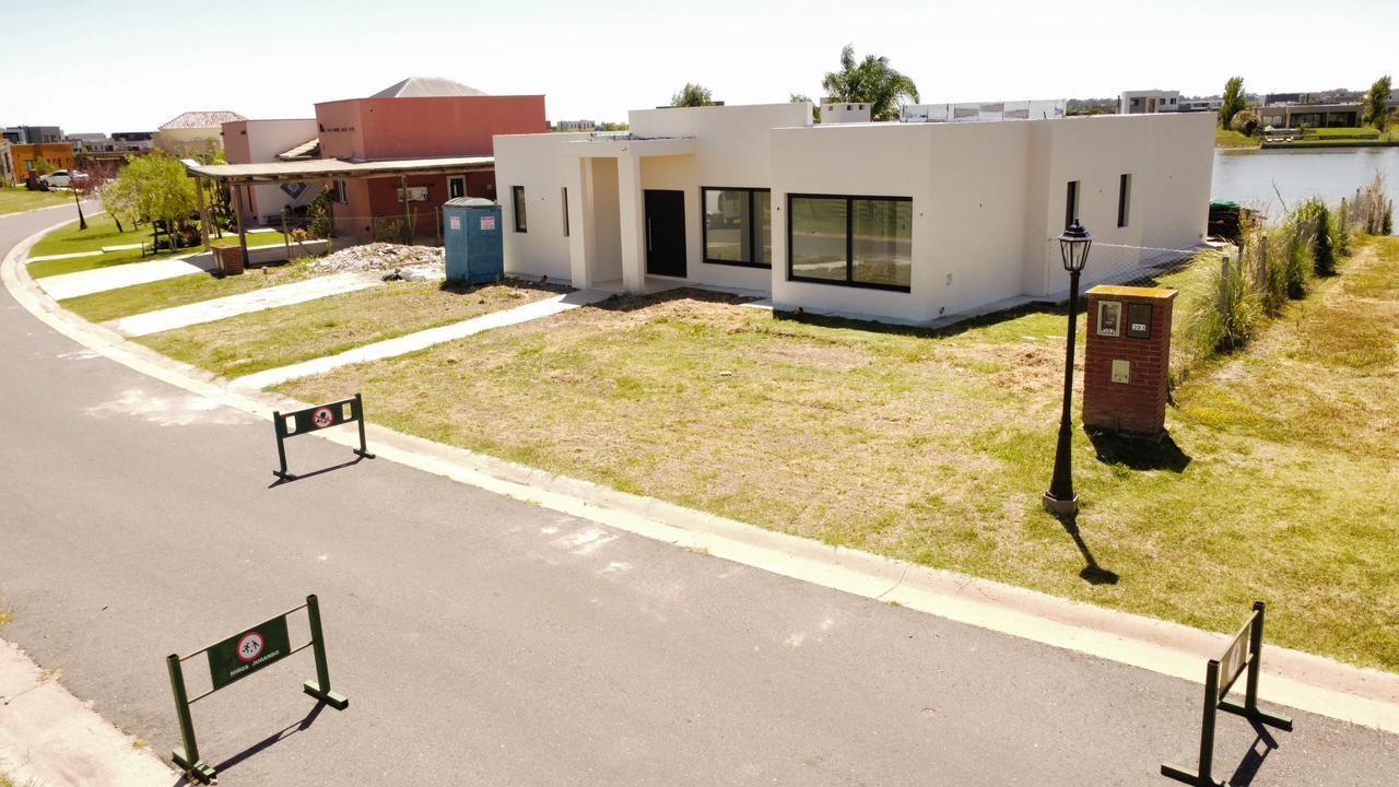 Casa  en Venta en San Sebastian - AREA 8, San Sebastian, Escobar