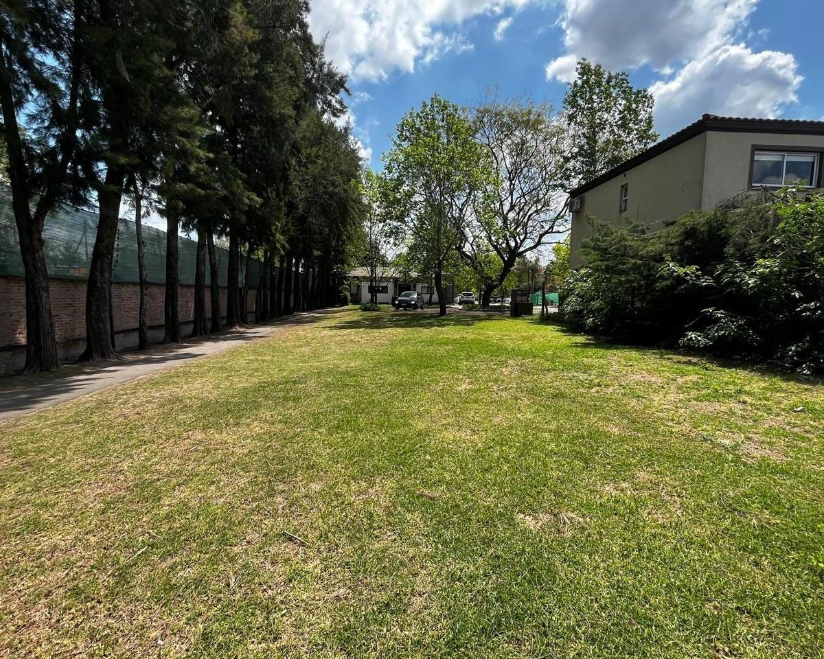 Lote en Barrancas de San Jose 3