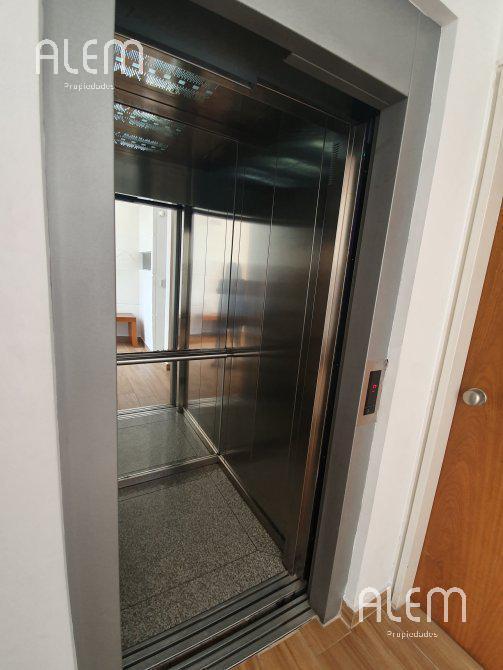 Departamento 3 dormitorios en venta en Lomas de Zamora