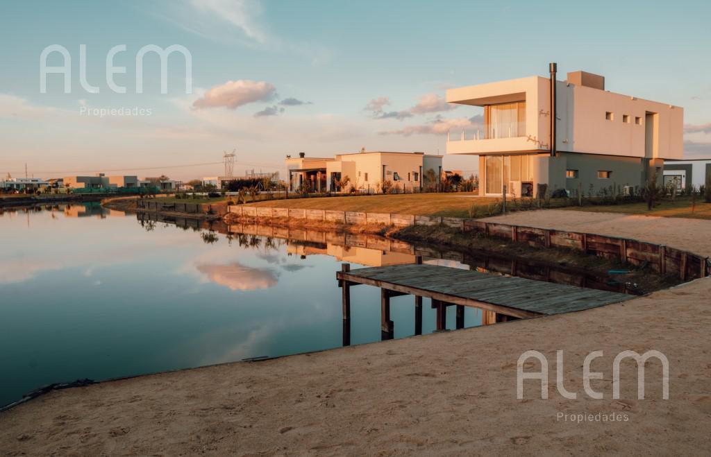Terreno en Venta en La Alameda, Canning