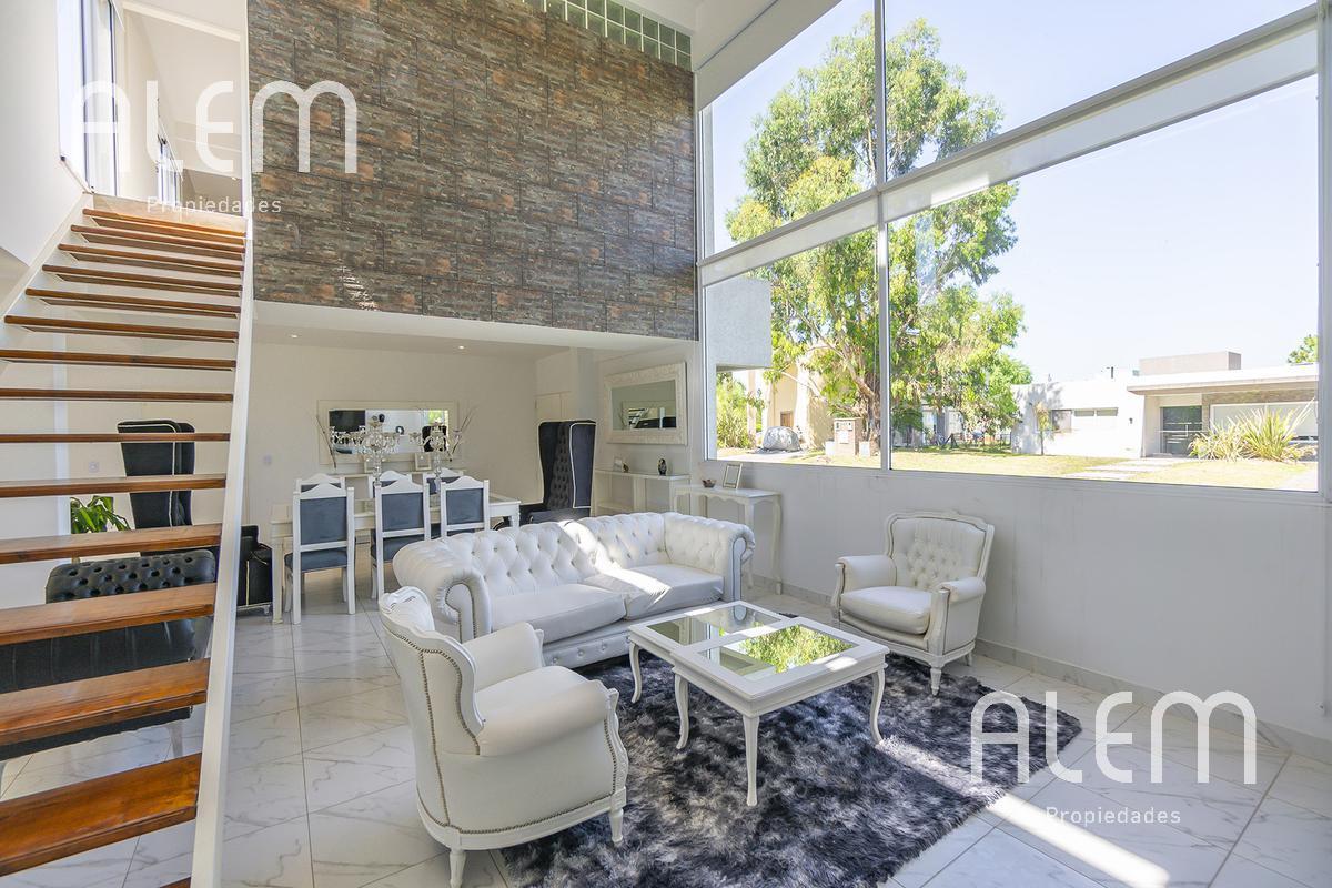 Casa en venta en Don Joaquin, Canning