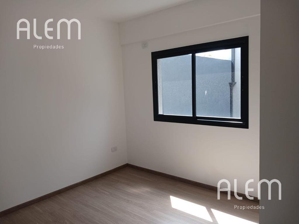 Departamento dos ambientes en venta en Banfield a estrenar