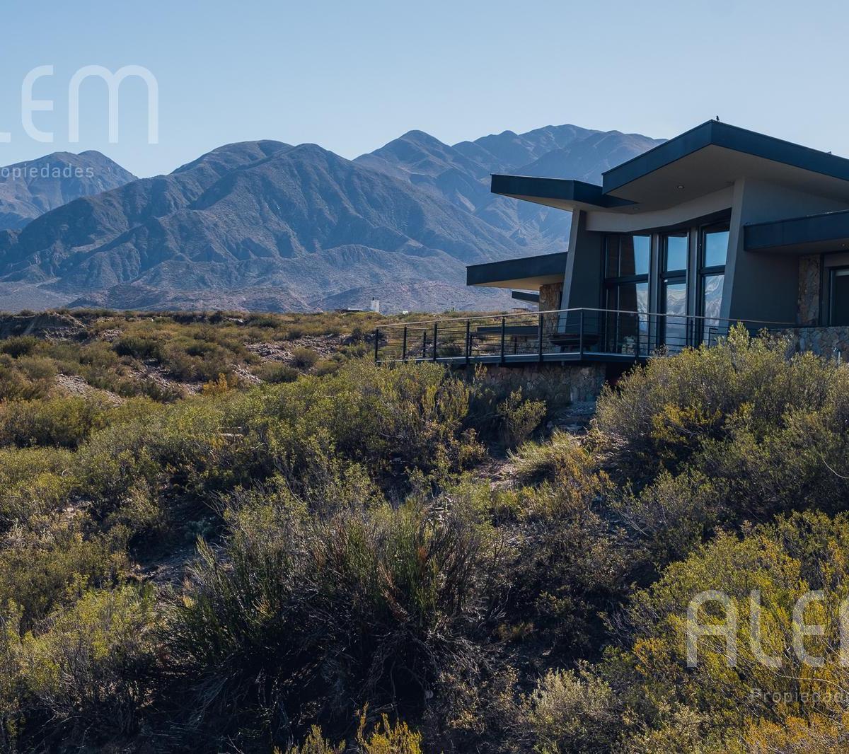 Terreno en Venta en Cantos de Miralago | Potrerillos 5