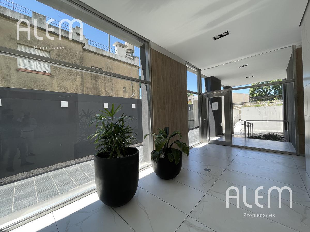 Departamento dos ambientes en venta - Lomas de Zamora Este