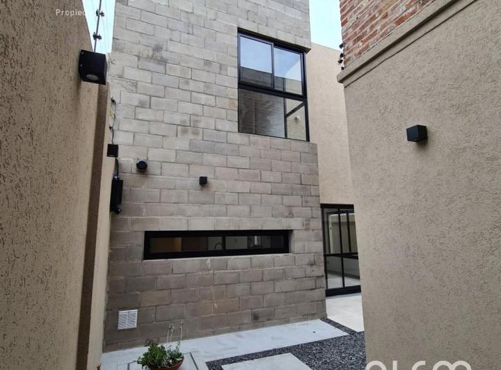 Casa en venta en Lomas de Zamora Oeste 3