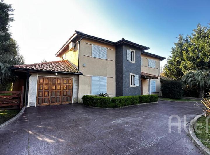 Casa de 4 ambientes en alquiler  Canning Barrio Privado Malibu. 1