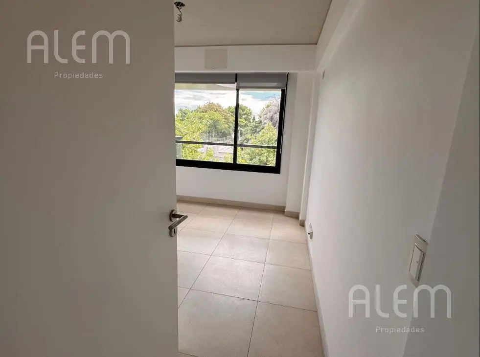 Departamento en venta en Villa Urquiza 8