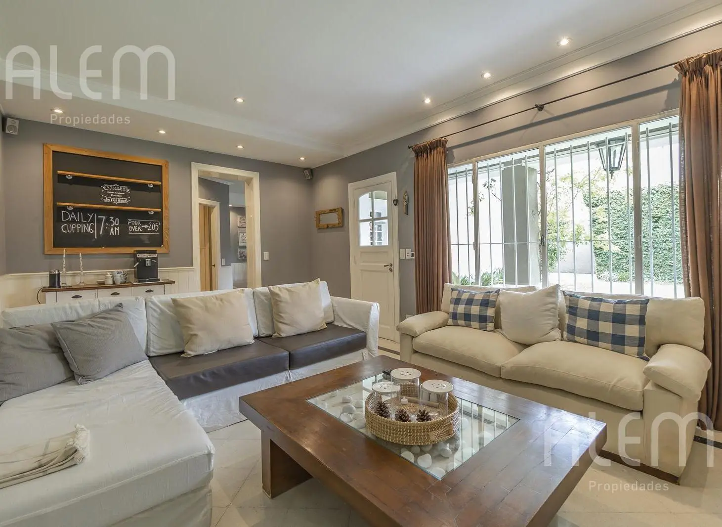 Casa en Venta en Barrio Inglés, Temperley 2