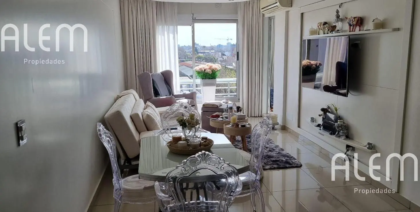 Departamento en venta en Mataderos 4
