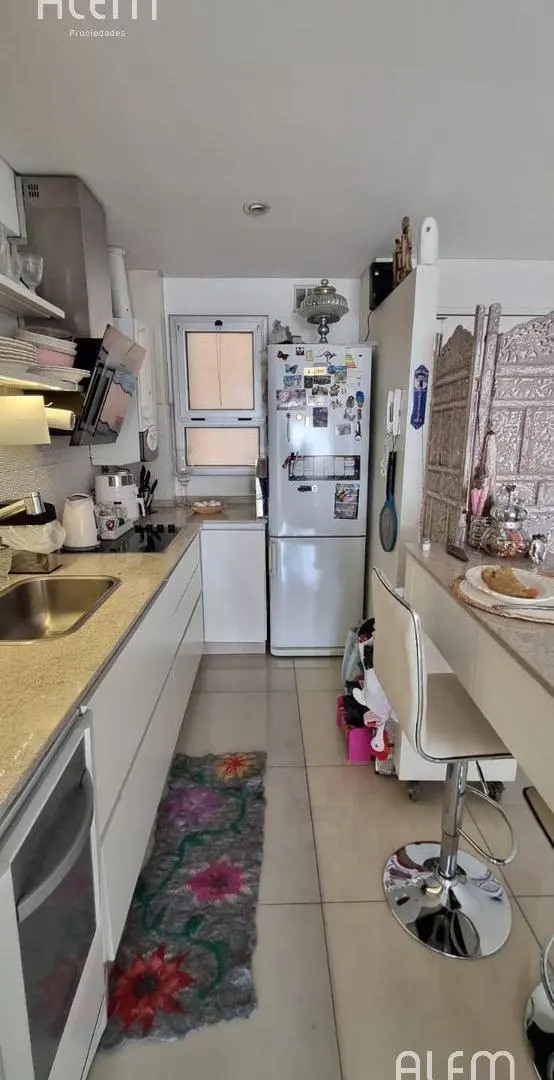 Departamento en venta en Mataderos 5