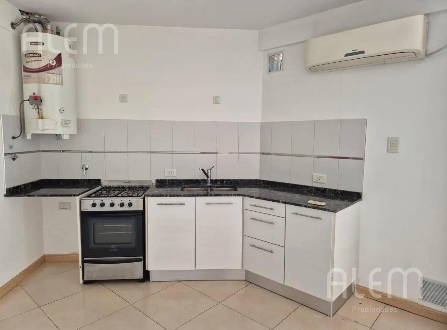 Departamento MONOAMBIENTE en ALQUILER en Canning | La Vieja Estación 4