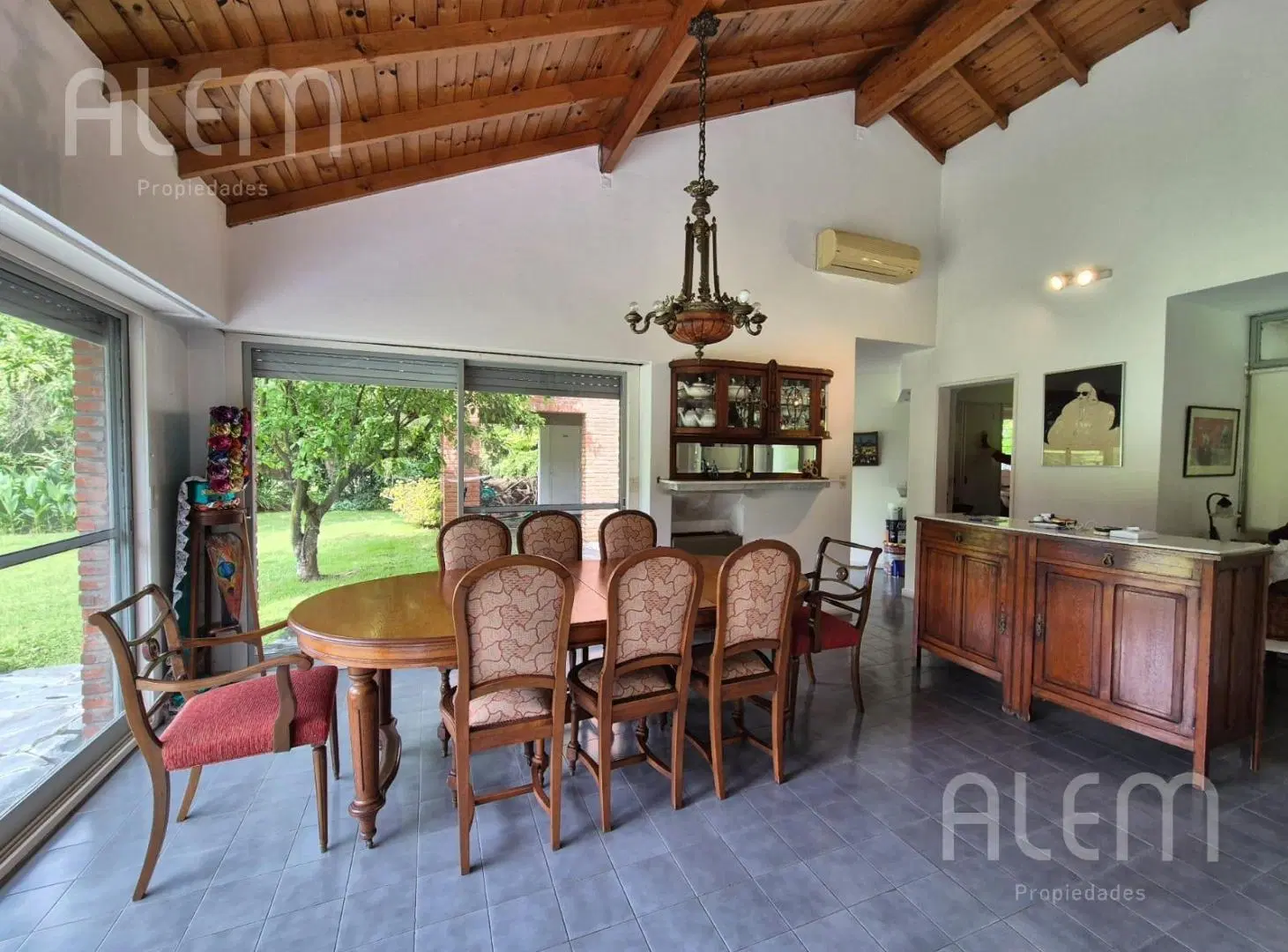 Casa en Alquiler en El Ombu 5