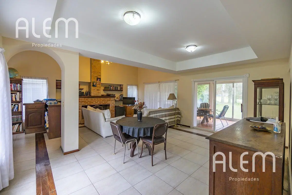 Casa en Venta en Canning | Saint Thomas Norte | Acepta Permuta 2