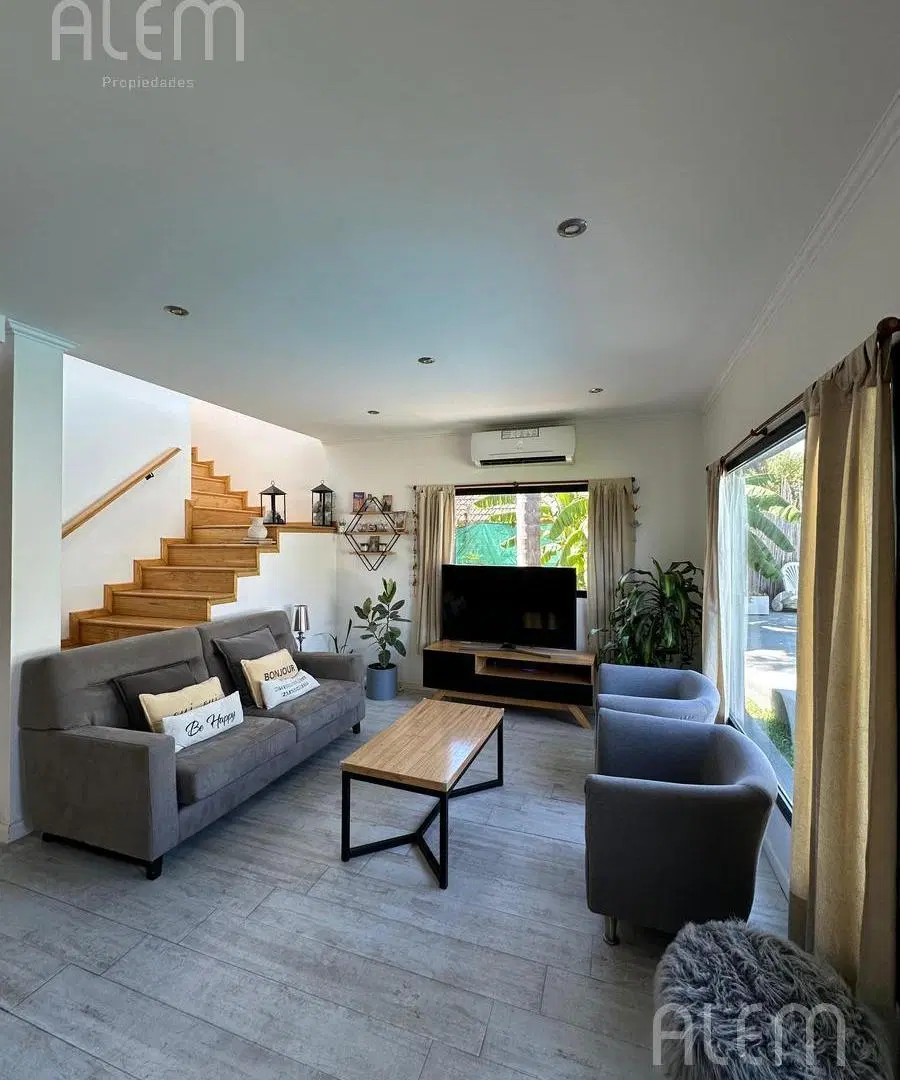 Casa en venta de 3 dormitorios en Ezeiza, El bosquecillo 3
