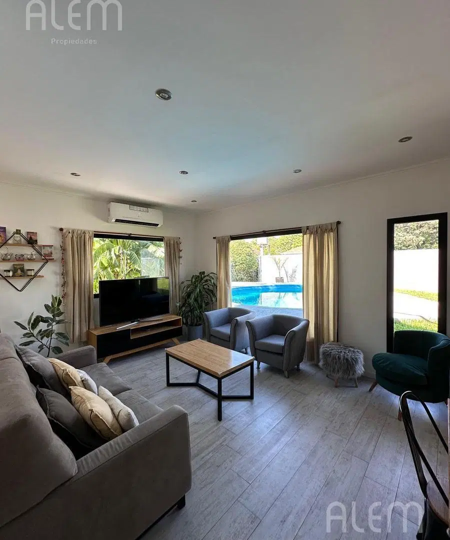 Casa en venta de 3 dormitorios en Ezeiza, El bosquecillo 5