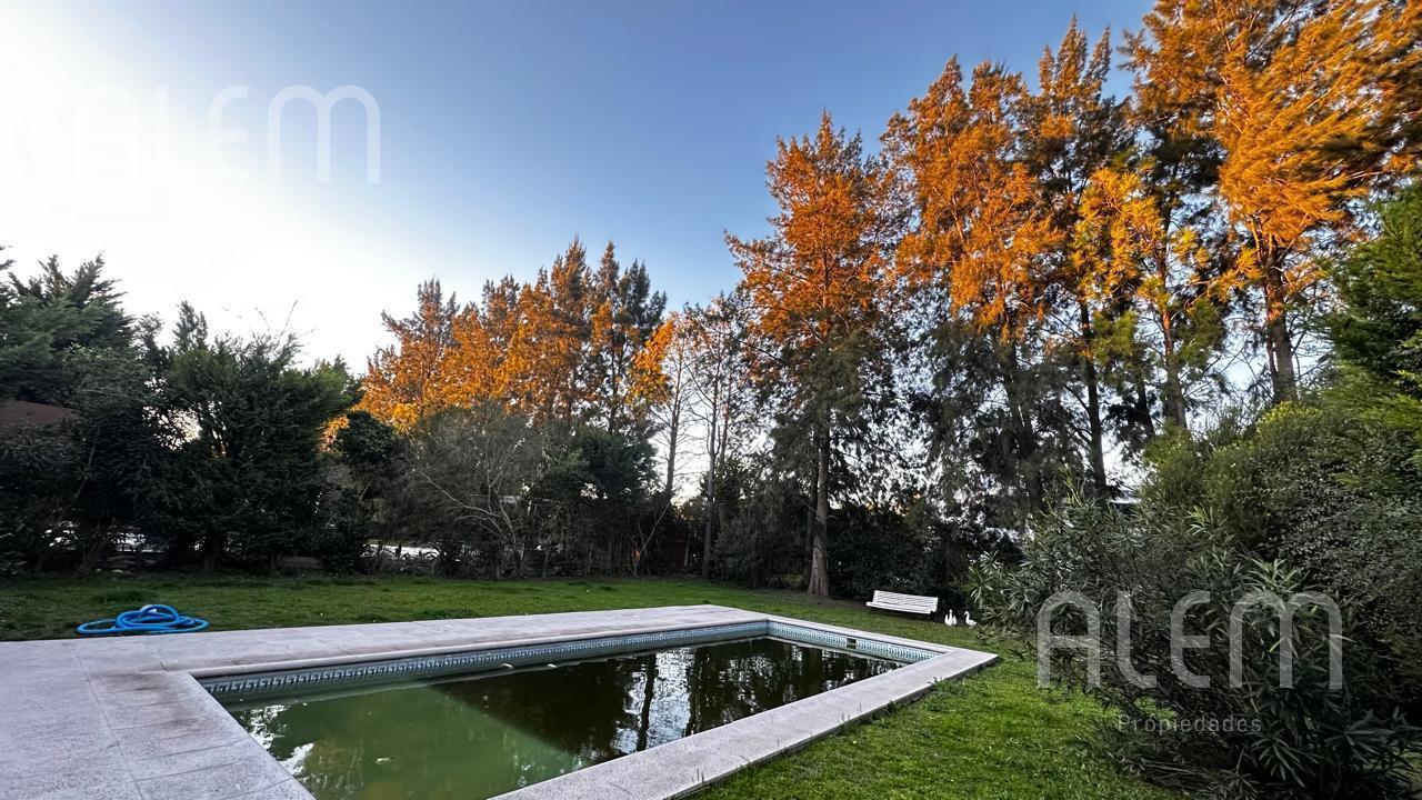 Casa de 4 ambientes en alquiler anual Canning Malibu