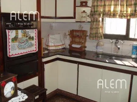 Alem Propiedades | Casa en Temperley | 3 dorm 2