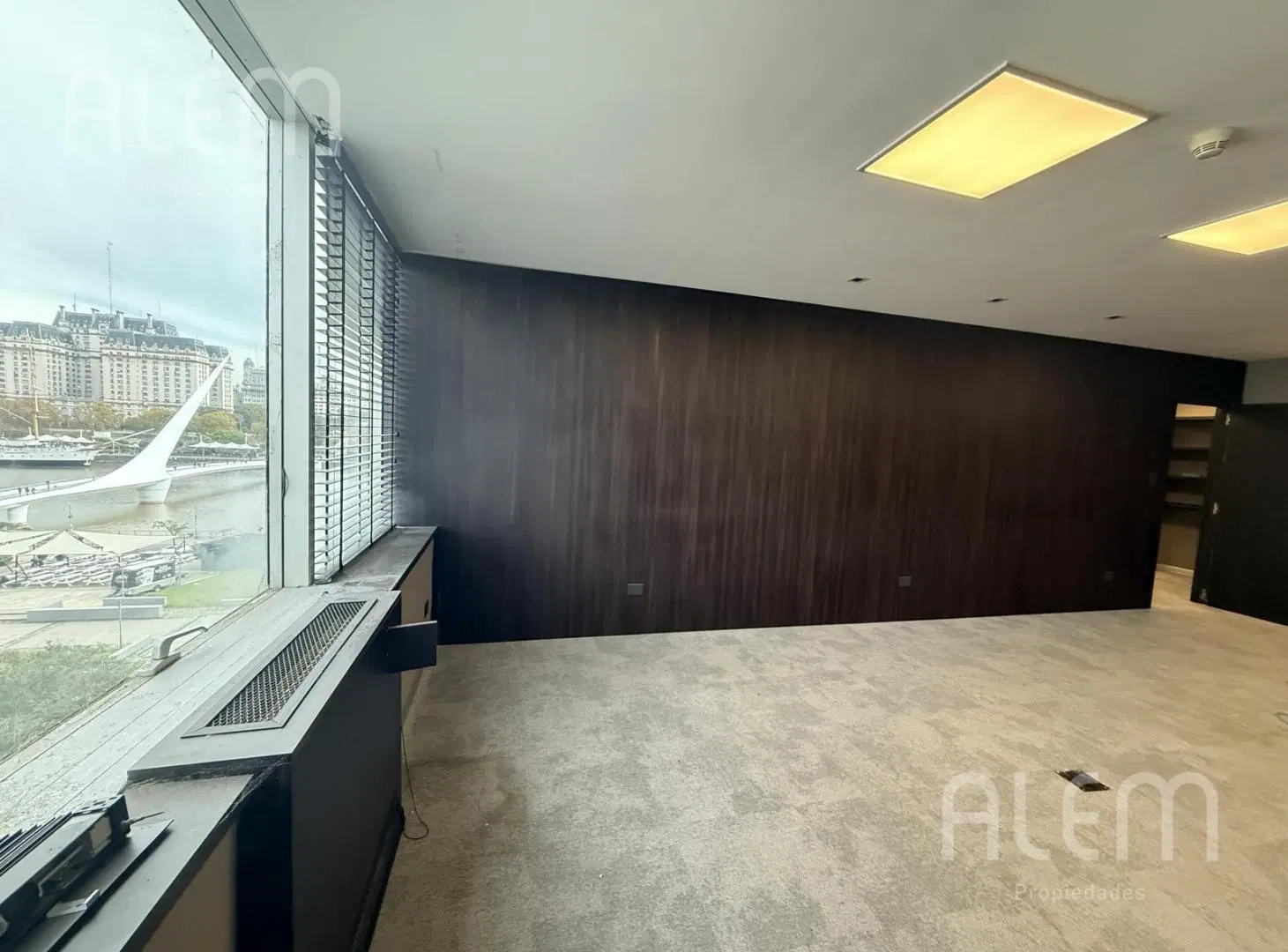 Venta de Oficina en Puerto Madero - Buenos Aires Plaza 3