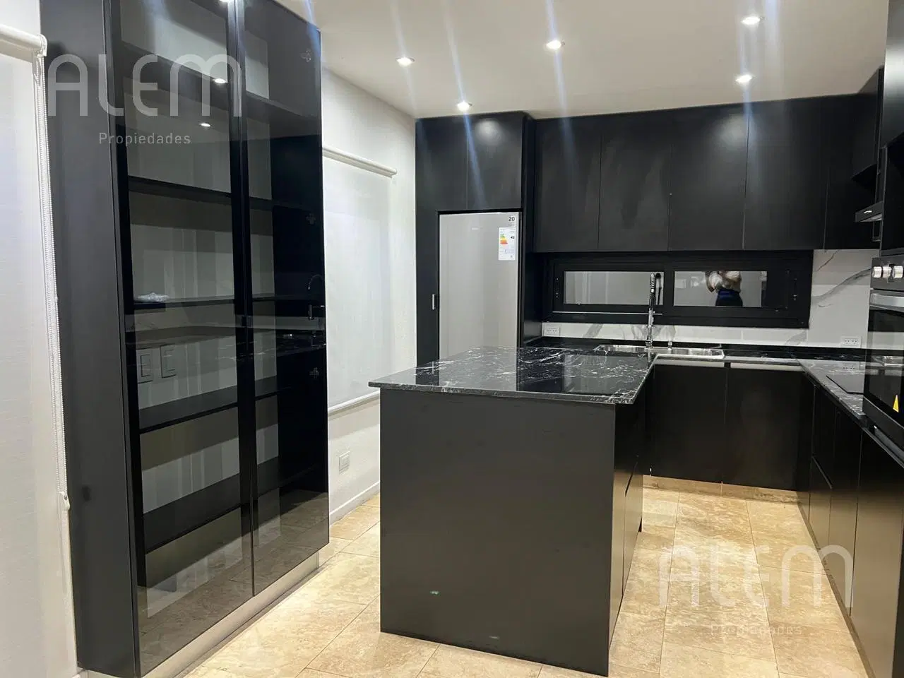 Departamento duplex 4 amb en venta  Canning One. 5