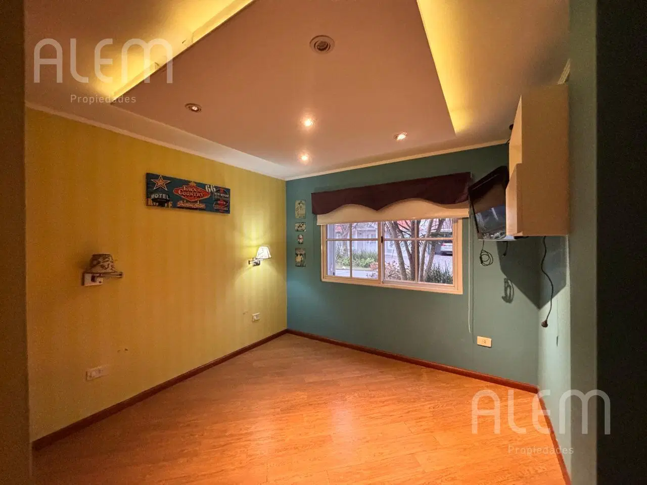 Casa en ALQUILER con GRAN QUINCHO y PISCINA AMOBLADA en Echeverria del Lago, Canning 4