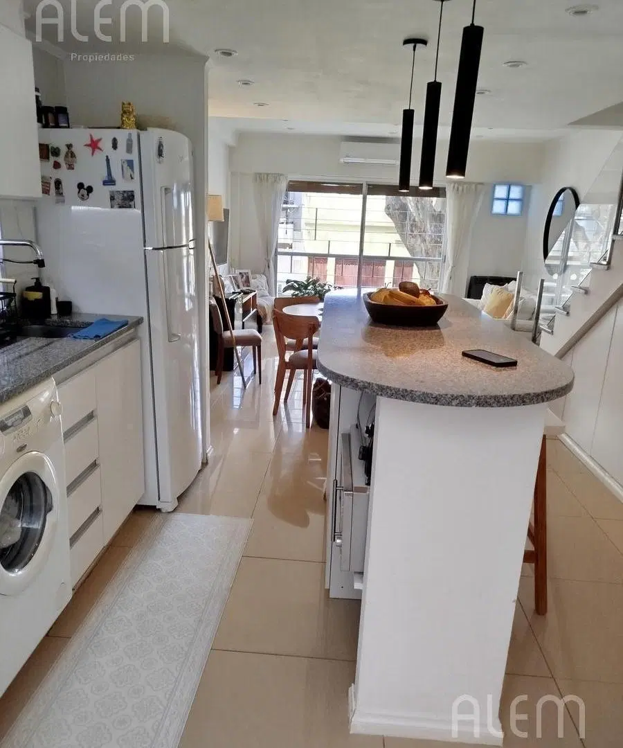Departamento de tres ambientes en Venta en Villa Ortuzar 3