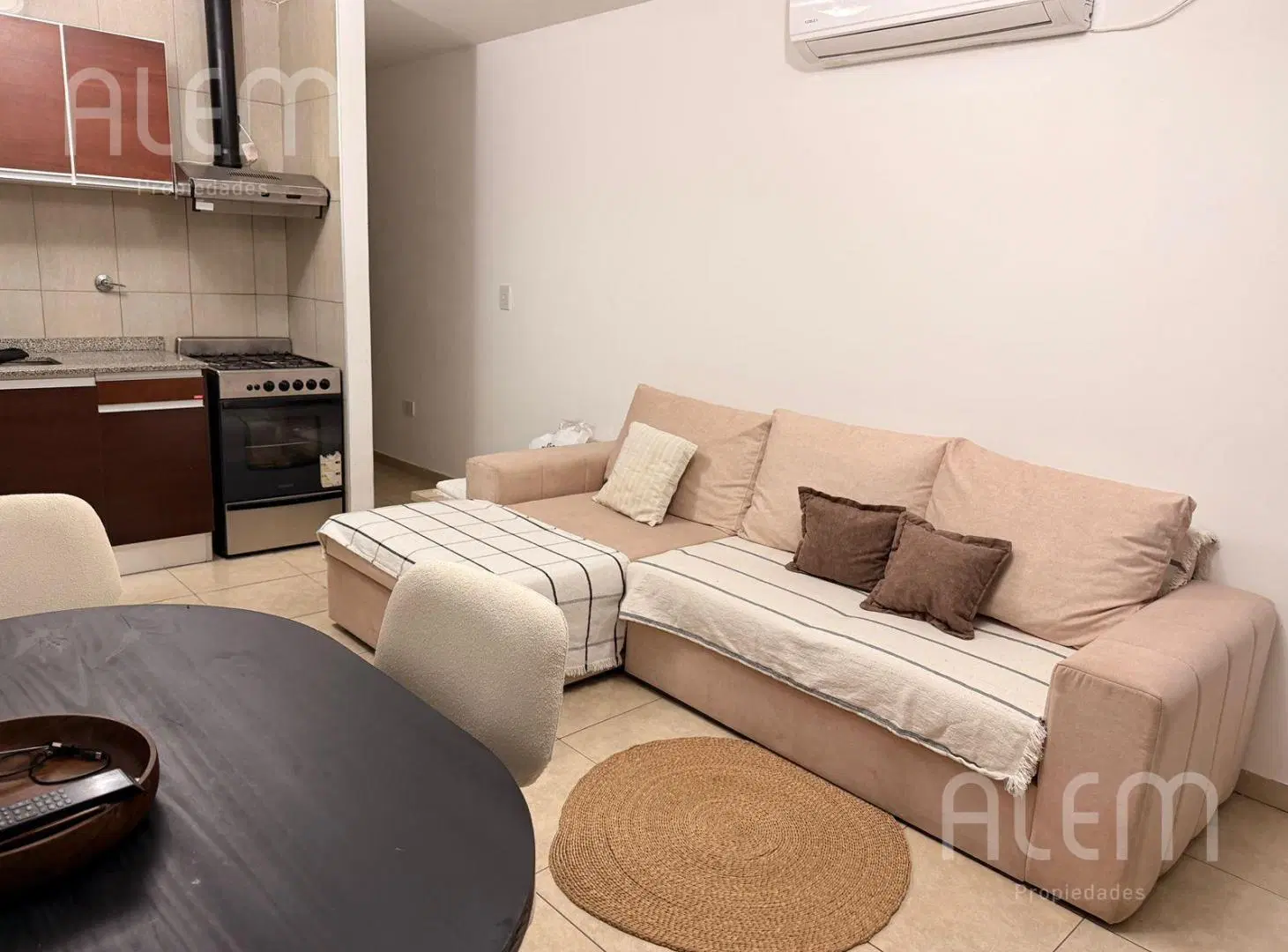 Departamento - Esteban Echeverria 4
