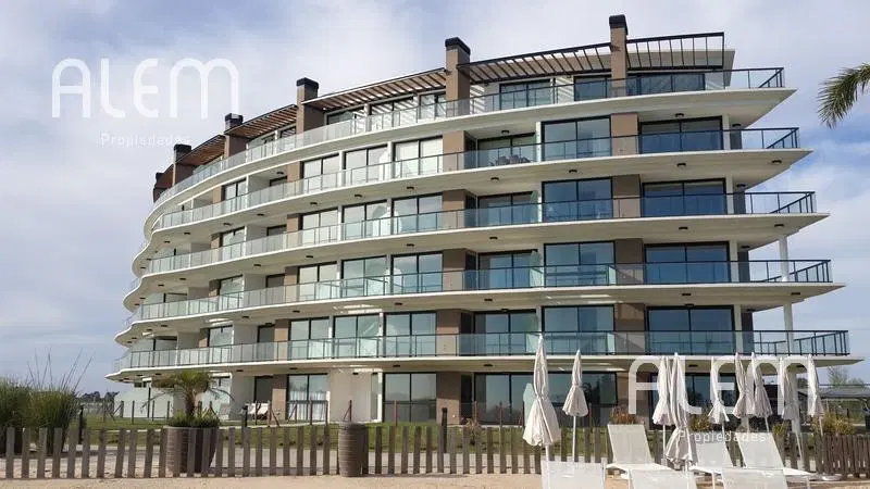 Lote en venta en Terralagos (Barrio Laguna) - Canning 2