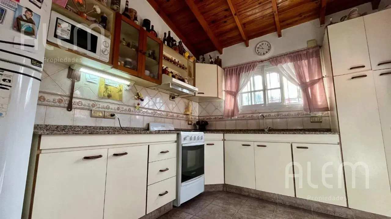 Casa en Venta en Monte Grande 2