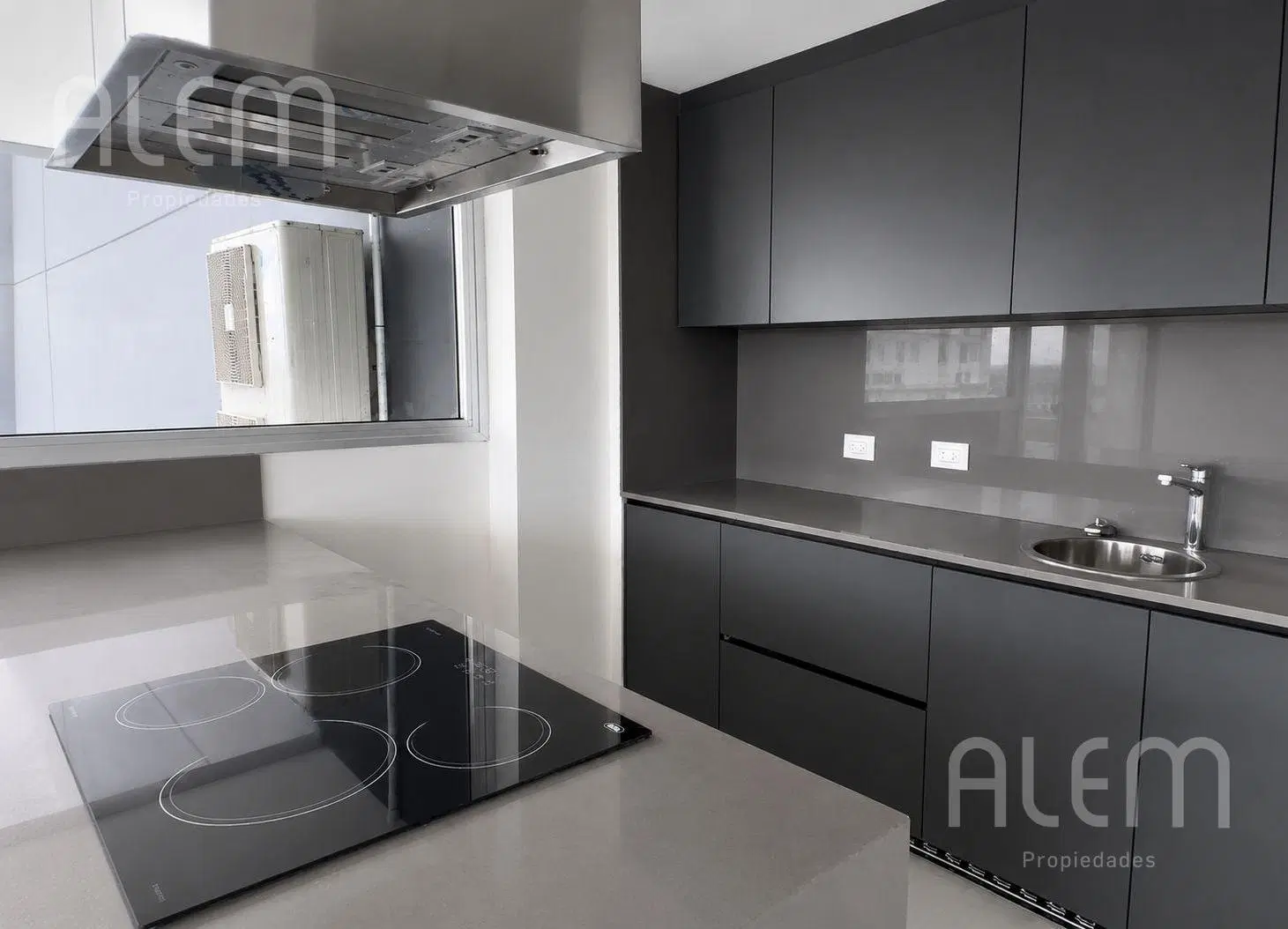 Departamento en Alquiler en Lomas De Zamora 2