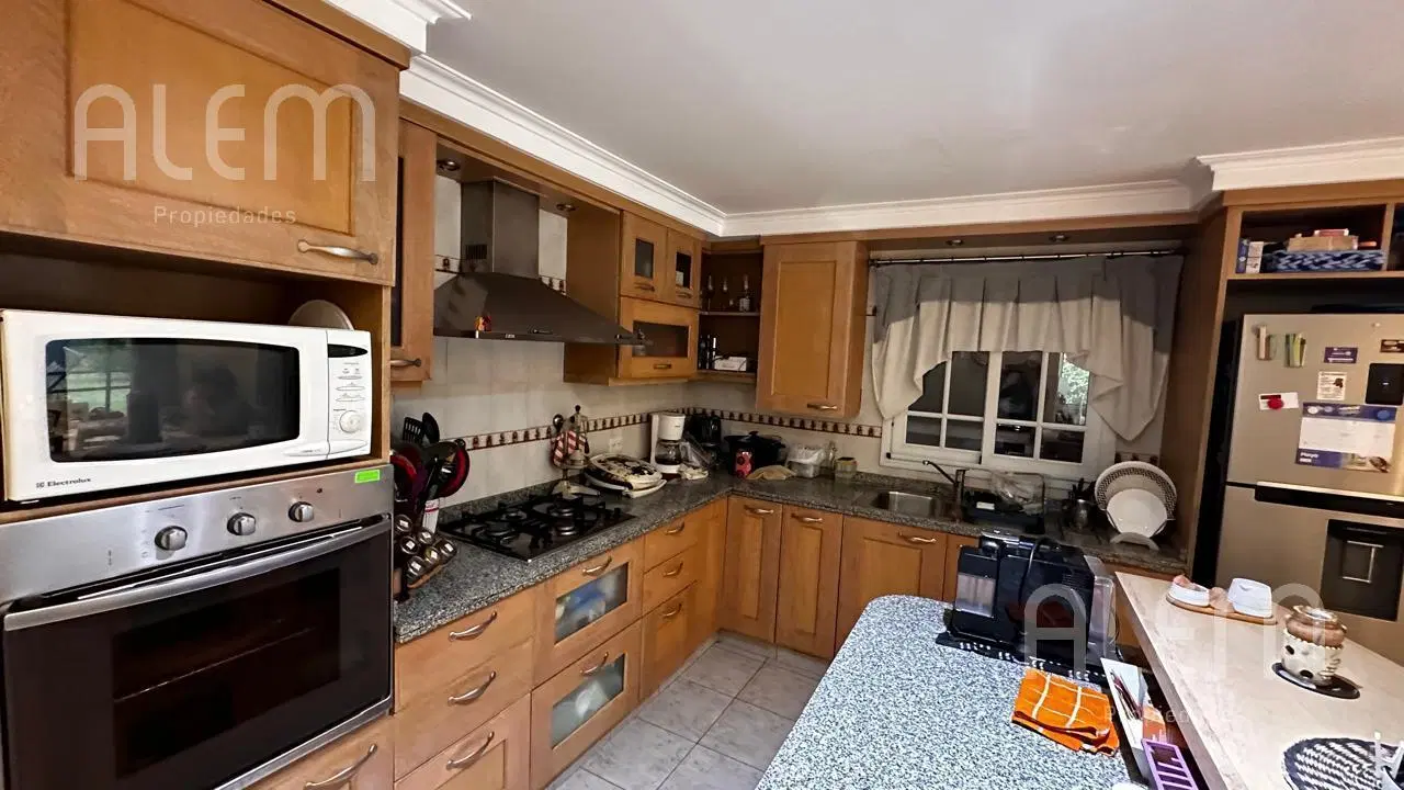 Casa en  venta 5 ambientes en Canning, Barrio Malibú 4