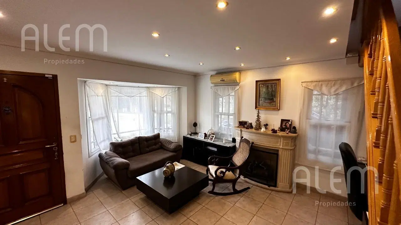 Casa en  venta 5 ambientes en Canning, Barrio Malibú 2