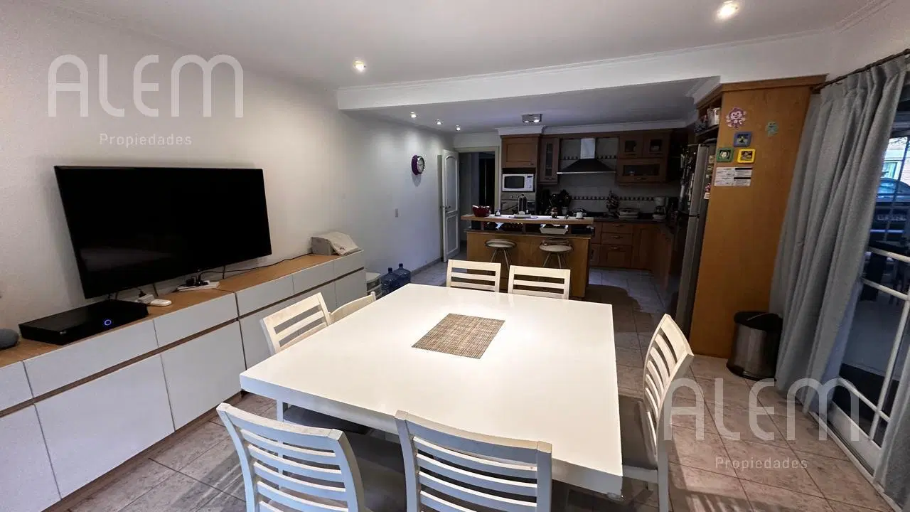 Casa en  venta 5 ambientes en Canning, Barrio Malibú 3