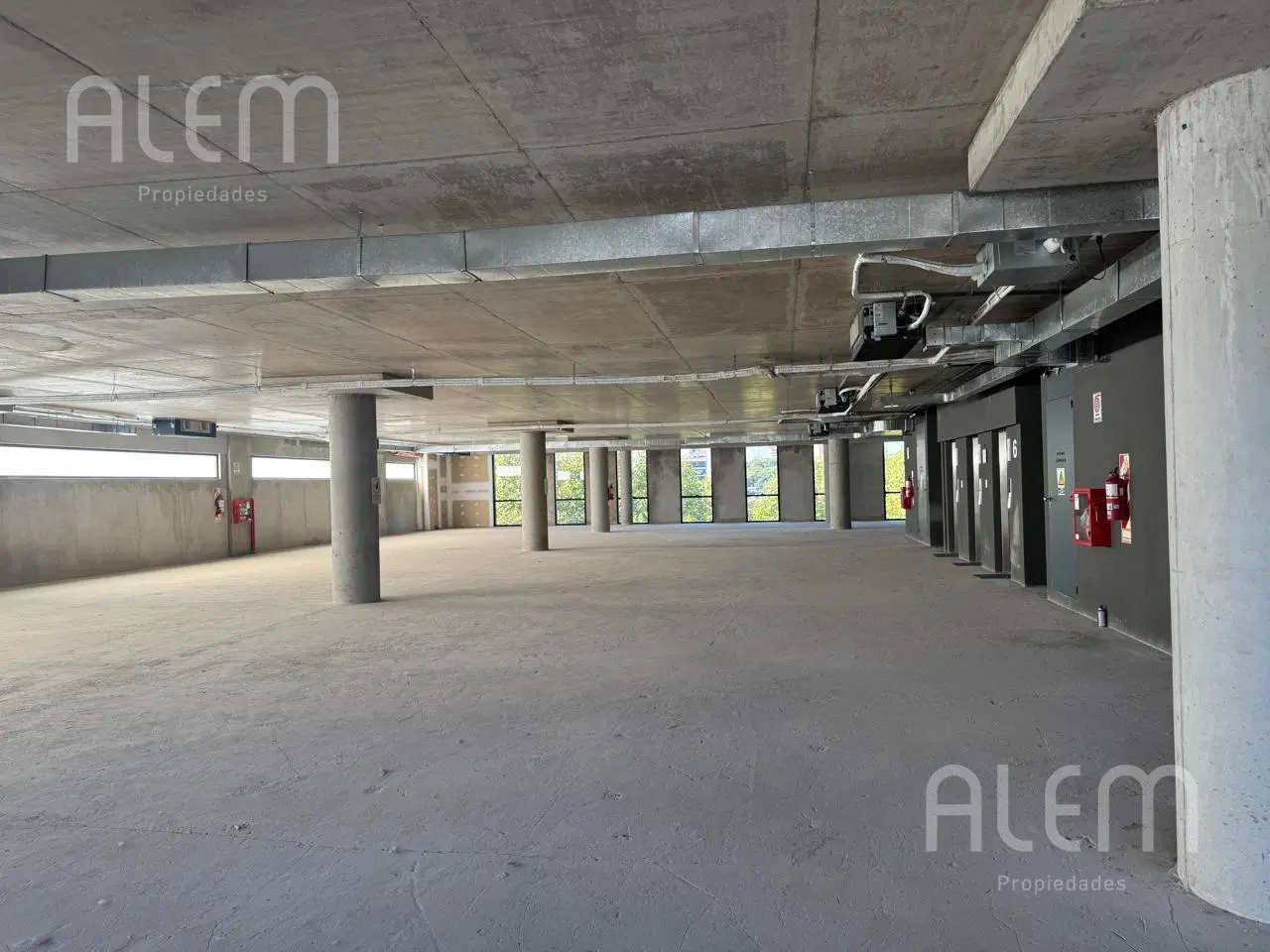 Oficina a estrenar en alquiler - Polo tecnológico - Parque Patricios 5
