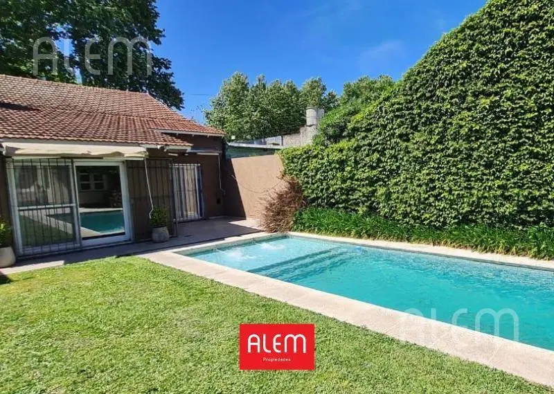 Casa en venta en Lomas de Zamora Oeste 5