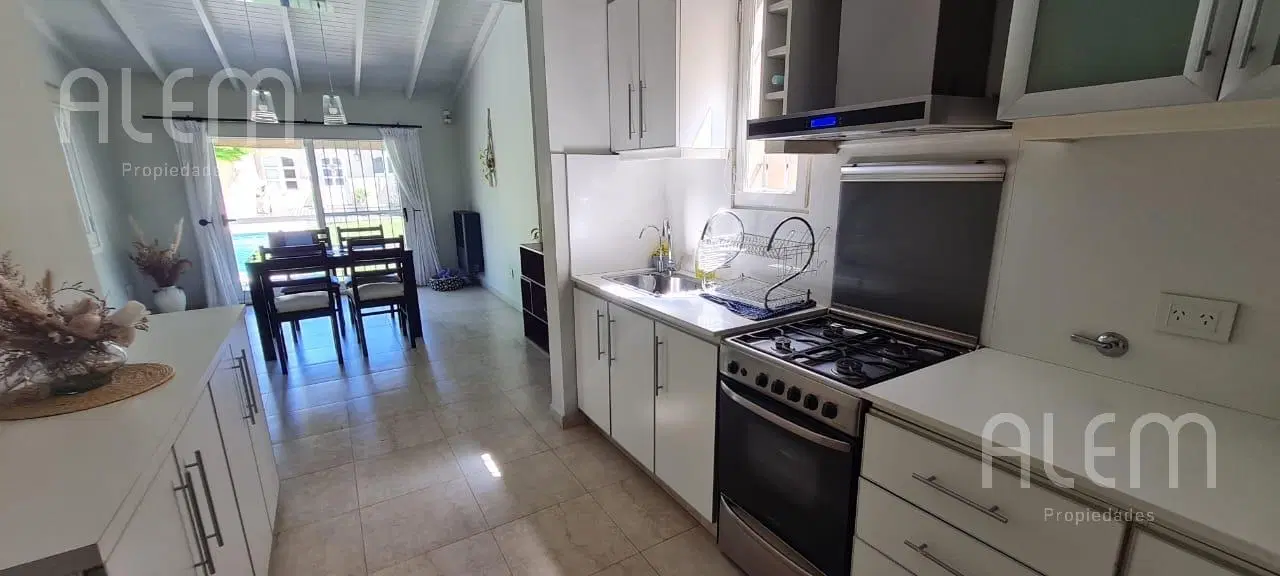 Casa en venta en Lomas de Zamora Oeste 3
