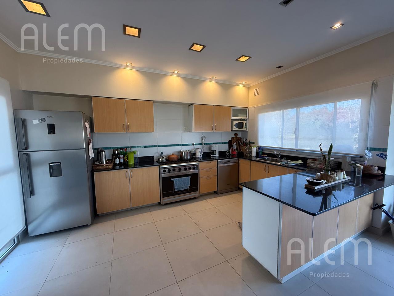 Foto de Casa en venta en Canning, Estancia Villa Maria, imagen 1