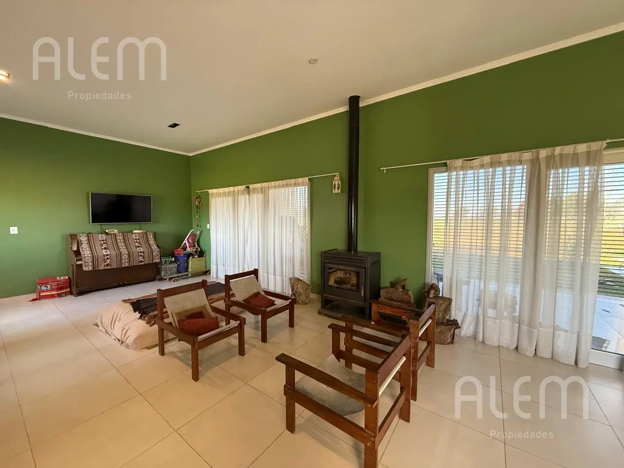 Casa de 6 ambientes en venta Estancia Villa Maria Canning 8