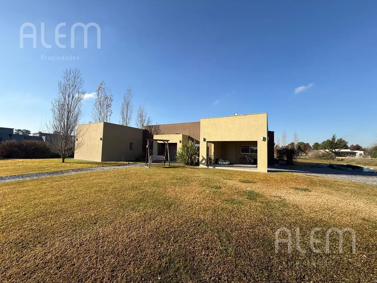 Casa de 6 ambientes en venta Estancia Villa Maria Canning 4