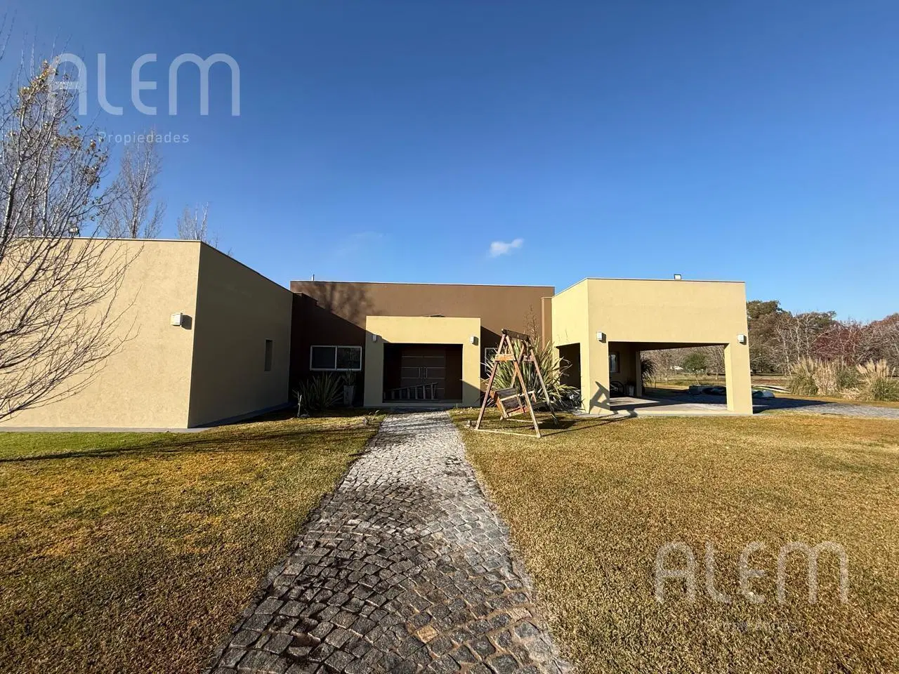 Casa de 6 ambientes en venta Estancia Villa Maria Canning 3