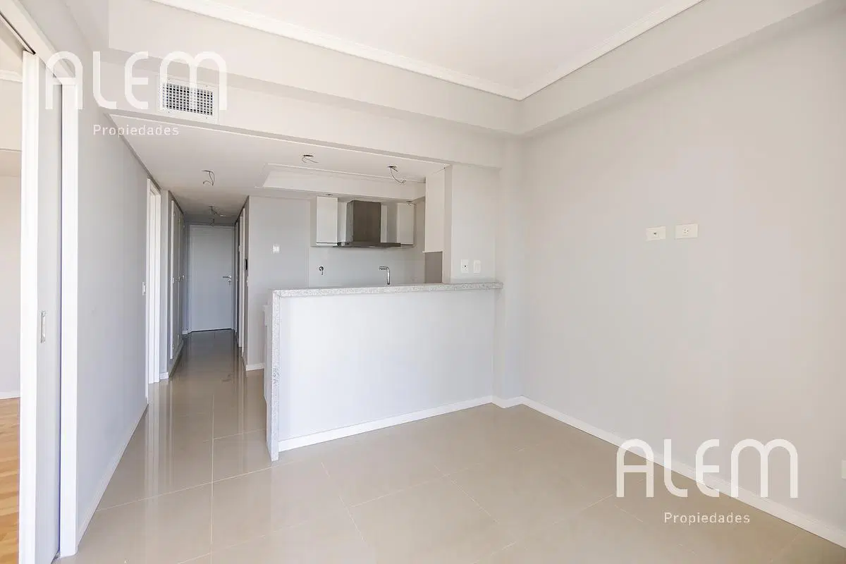 Departamento 4 ambientes en venta en Lomas de Zamora 4