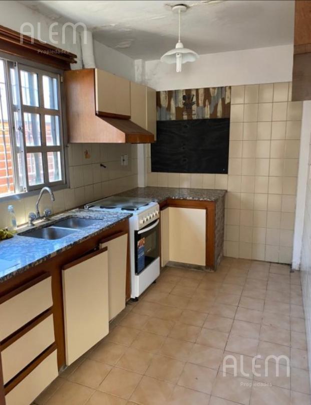 Foto de Local en Venta en Temperley, imagen 4