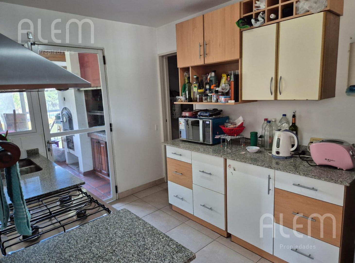 Foto de Casa de 2 Dormitorios en el Ombú, imagen 1