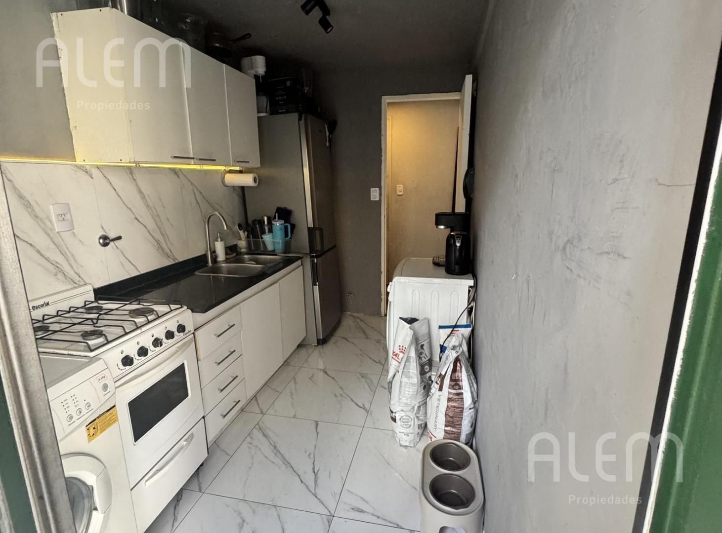 Foto de VENTA Departamento 2 ambientes al frente con balcón, Belgrano, imagen 4