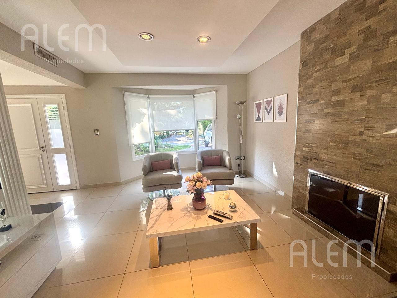 Foto de Casa en venta en Canning | APTO CRÉDITO, imagen 1