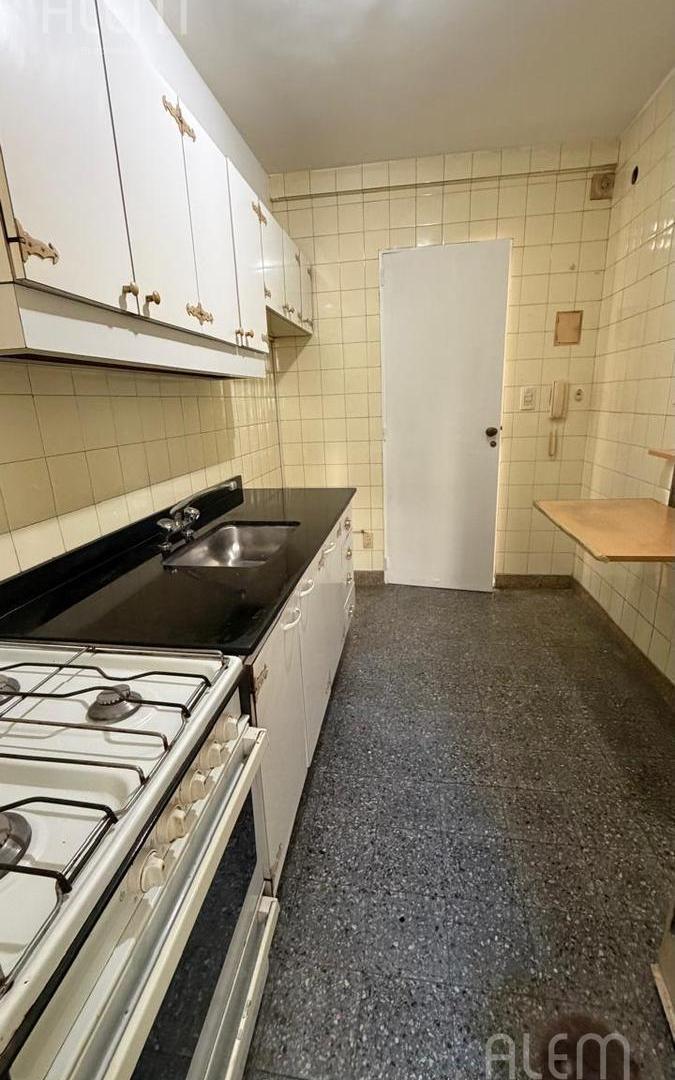 Foto de Venta Departamento Parque Rivadavia 3 ambientes con balcón muy luminoso, imagen 5