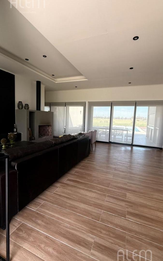 Foto de Casa en venta en Estancia Villa Maria Canning, imagen 4
